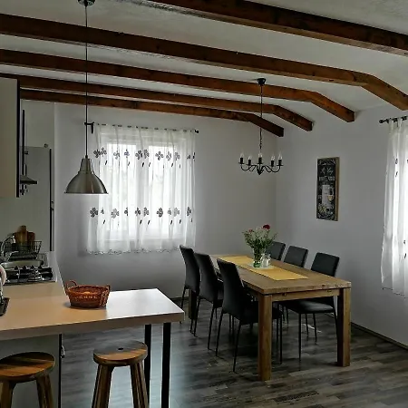 House Mario Near Rovinj